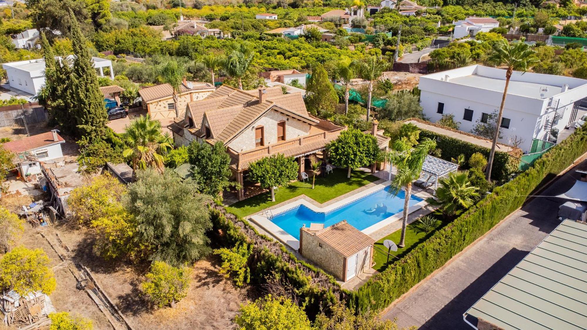 Villa Paraiso Las Malvinas Malaga Exterior photo