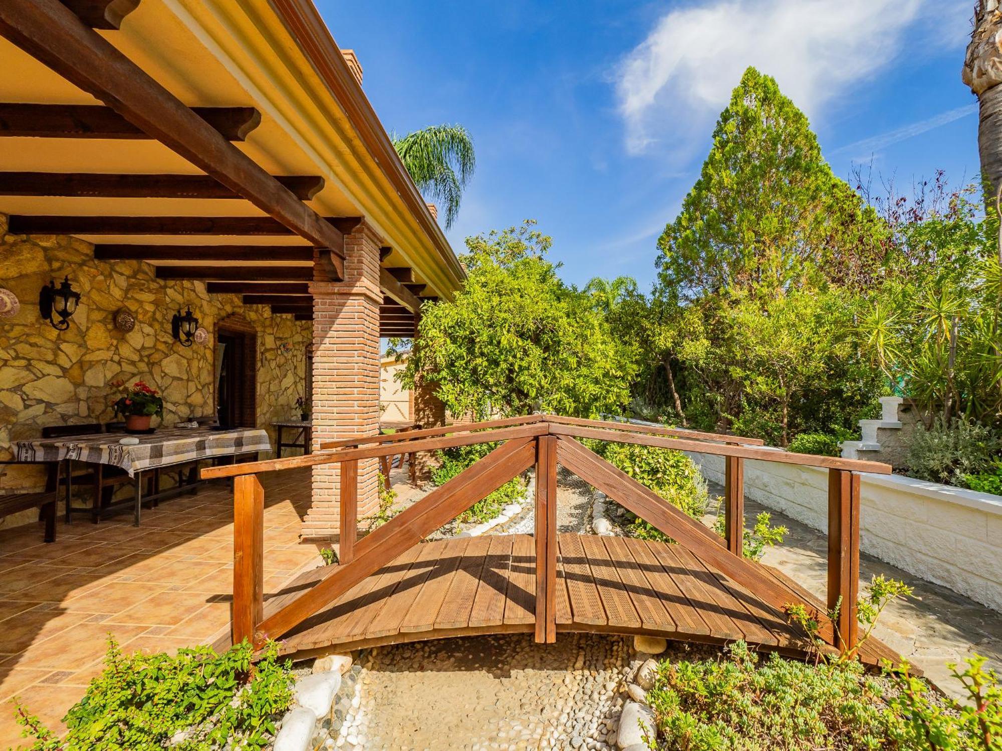 Villa Paraiso Las Malvinas Malaga Exterior photo